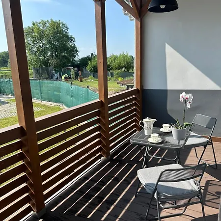 Apartament Dom Nad Rzeka Nysa Zewnętrze zdjęcie